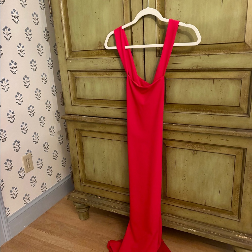 Nookie Red Sleeveless Scoop Neck Maxi Gown